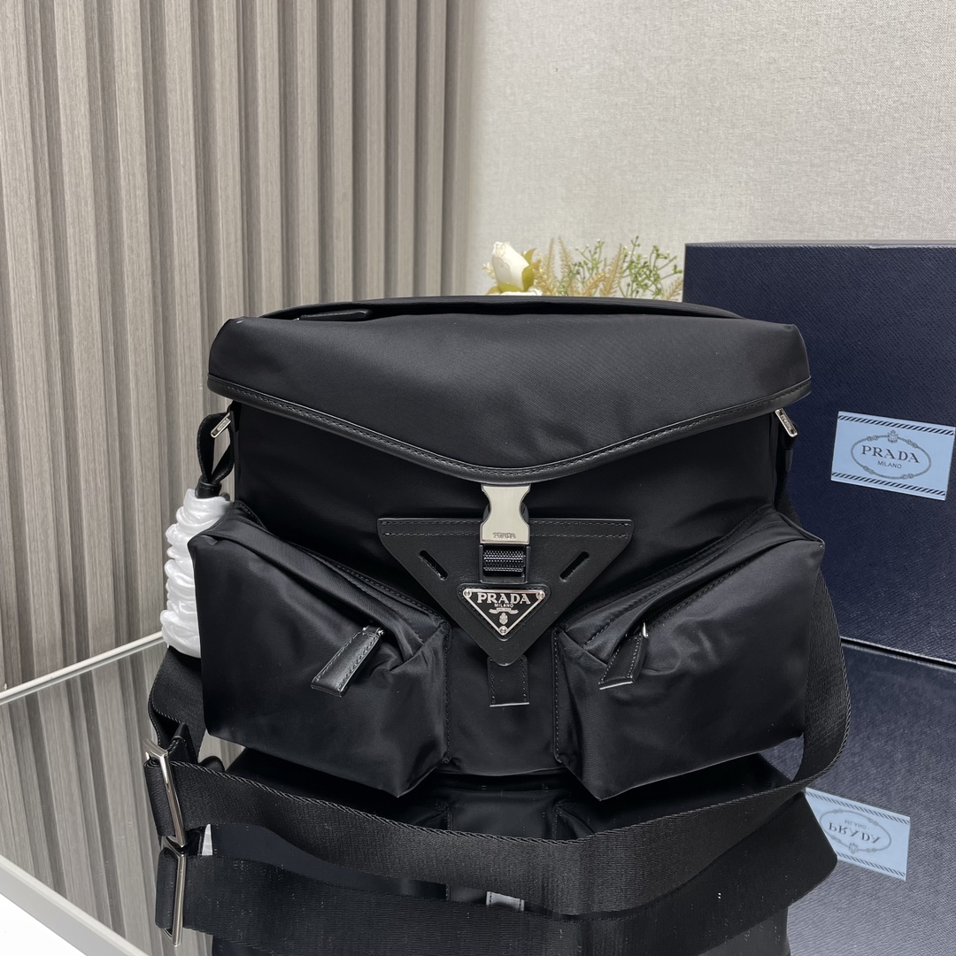 Pra*a satchel bags